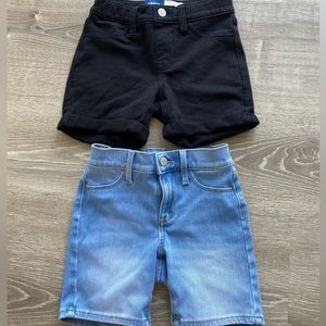 Bundle. 2 pair of Old Navy shorts